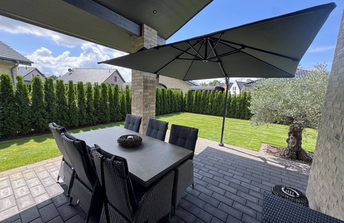 Barssel House | Beautiful holiday home with sauna on Lake Harkebrügger near Oldenburg
