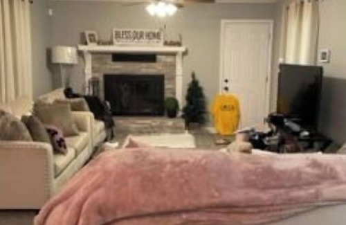 Belleville House | Beautiful home close to Scott AFB, Shiloh, Belleville, & OFallon Illinois