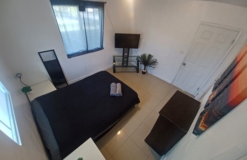 Pembroke Park House | Beautiful Home Hallandale beach 10min