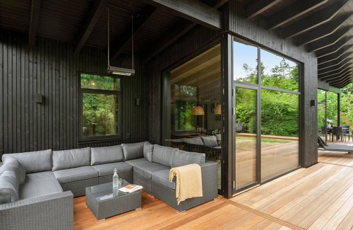 Hvidbjerg Strand House | Beautiful home in Børkop with sauna