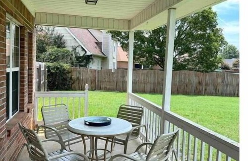 Houston County House | Beautiful Home in Bonaire for Mid to Long stays