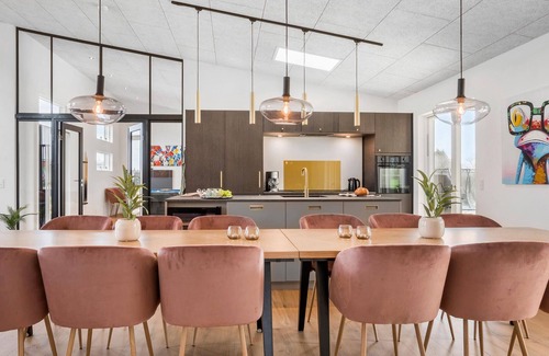Hvidbjerg Strand House | Beautiful home in Børkop with kitchen