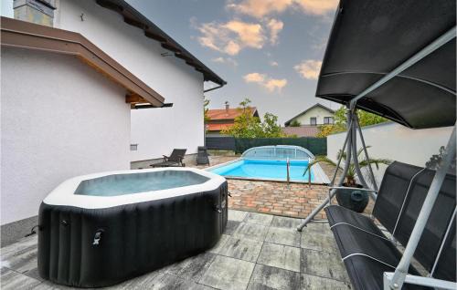 Dugo Selo House | Beautiful Home In Dugo Selo