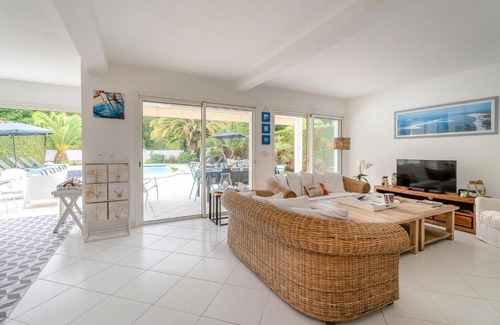 Le Canon House | Beautiful Home In Lège-Cap-Ferret