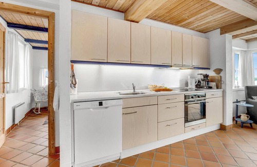 Frostrup House | Beautiful home in Frøstrup with sauna