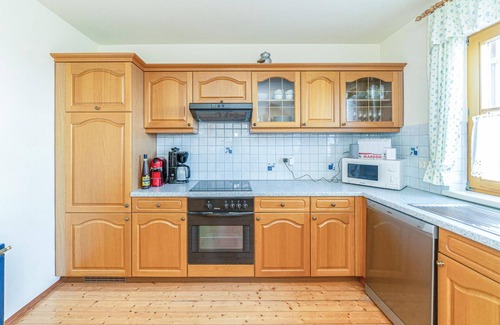 Eberau House | Beautiful home in Gaas with WiFi