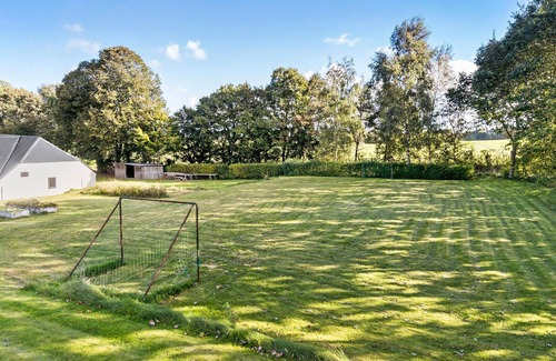 Grenaa House | Beautiful home in Grenaa with WiFi