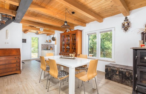 Municipality of Zminj House | Beautiful home in Krnicari with WiFi