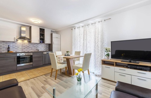 Vinez House | Beautiful home in Labin with WiFi