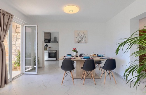Fazana House | Beautiful home in Pula