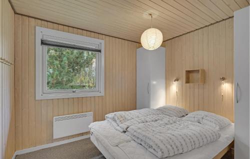 Spodsbjerg House | Beautiful Home In Rudkøbing With Wifi