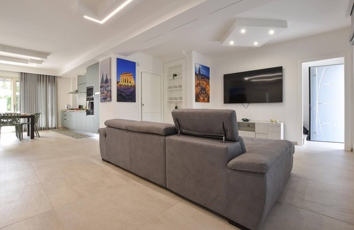 Sant'Onofrio House | Beautiful home in Trabia with private swimming pool, can be inside or outside