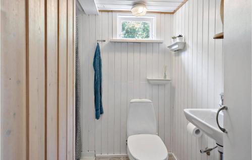 Fjand Badeby House | Beautiful Home In Ulfborg With Kitchen