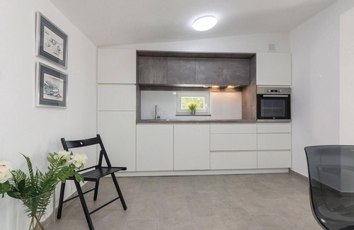 Vrsi House | Beautiful home in Vrsi Mulo with sauna