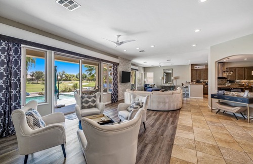 Indio House | Beautiful Home is a Sunshine Lovers Dream!