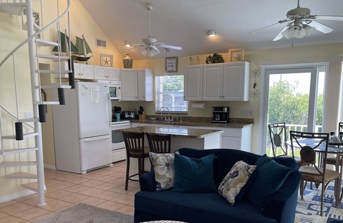 Ramrod Key House | **BEAUTIFUL HOME ON CANAL, W/BOAT RAMP & DOCK, BIKES & KAYAKS**