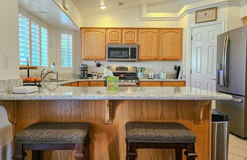 Kingman House | Beautiful home. Perfect for traveling business guests and families.