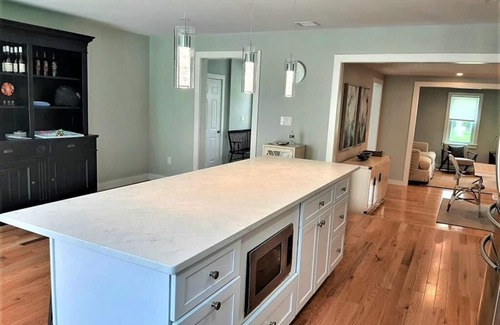 Sandwich House | Beautiful home! Private game room, swimming pool and pets allowed.