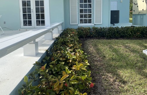 Lubbers Quarters Cay House | Beautiful Home with a Private dock