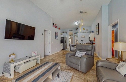 Haines City House | Beautiful home with private pool and space for the whole family