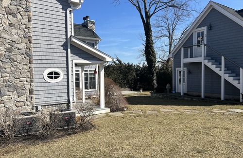 Town of Southold Town House | Beautiful home within walking distance to beach