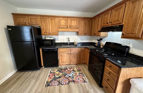 Warner Robins House | Beautiful House by Robins AFB for Long Stays
