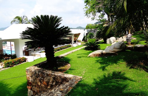 Las Brisas House | Beautiful House in Las Brisas Acapulco, amazing view. 3 persons Service included