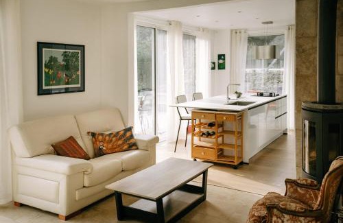 Taillades House | Beautiful house in the heart of its pine forest - private pool