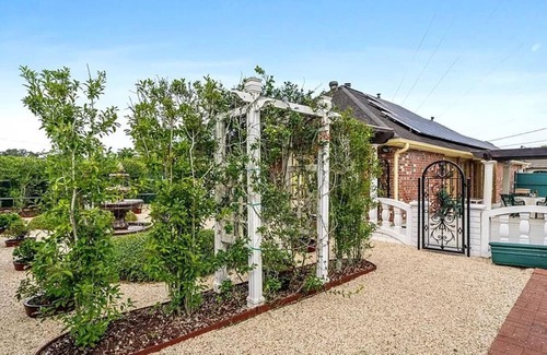 Algiers House | Beautiful house in Algiers, 10 minutes by car to downtown New Orleans.