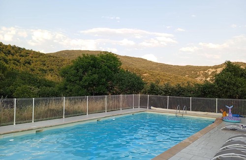 La Liviniere House | Beautiful house with views and a shared pool