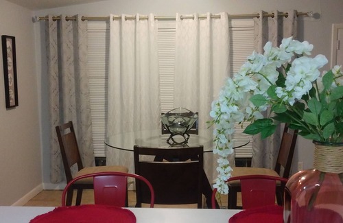 Windsor Forest House | beautiful house, where you can create some good memory. With your family friends