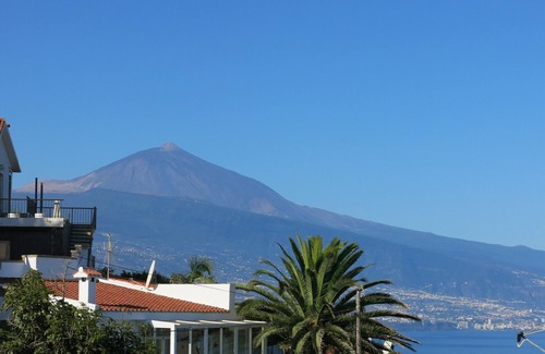 Tacoronte House | Beautiful house with a fascinating sea view - close to the beach
