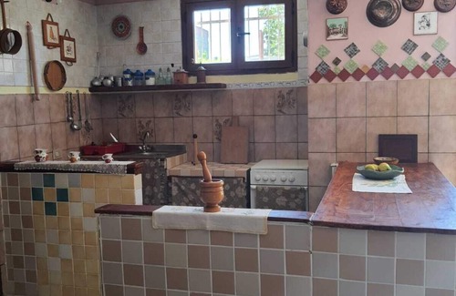 Soleminis House | Beautiful house with large garden.