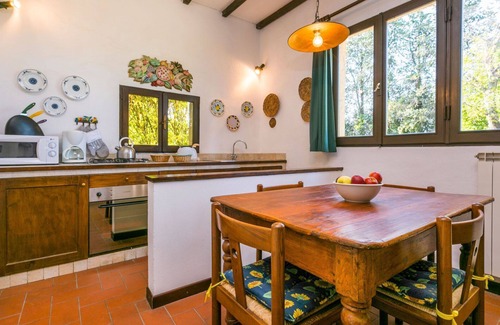 Poggiarello House | Beautiful apartment in villa for 2 guests with pool, WIFI, TV, terrace and parking