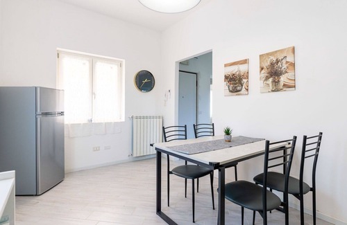Villanova d'Albenga Apartment | Beautiful apartment for 4 guests with WIFI, A/C, TV, balcony, panoramic view and parking