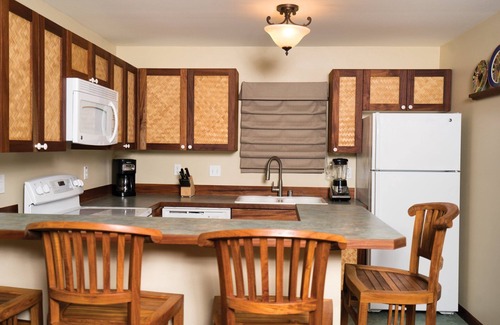 Kailua-Kona Resort | Beautiful Kona Hawaiian - 2BR/2BA Deluxe Unit