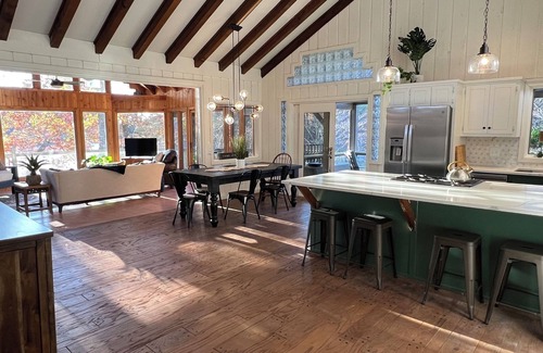 Jasper House | Beautiful Lake Home in N GA - Kayaks/Fishing/Golf