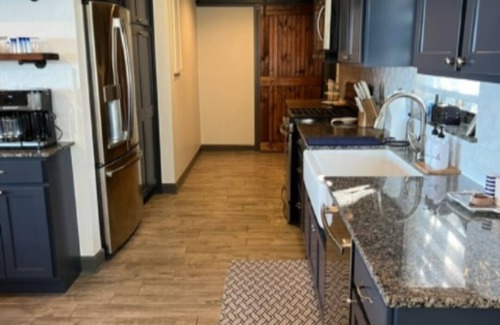 Vinita House | Beautiful Lake House on cliff overlooking South Grand Lake. Breath-taking views!