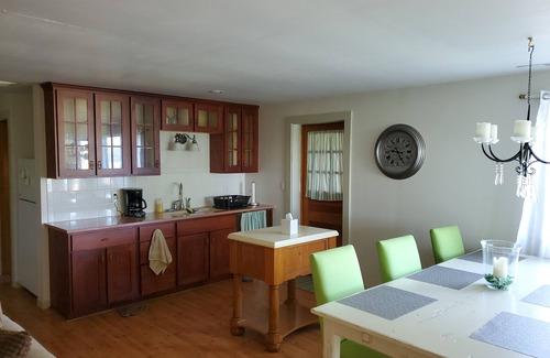 Senecaville House | Beautiful Lake view from the Upper Deck! Entire House!