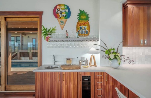 Kalihiwai House | Beautiful, large 5 bedroom house with pool and jacuzzi overlooking Kalihiwai Bay