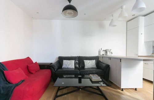 14th Arrondissement Apartment | ★ Beautiful Large Flat, 15min from Paris center