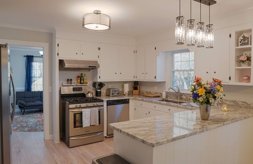 Snow Hill House | Beautiful, large home for family or friend gatherings!