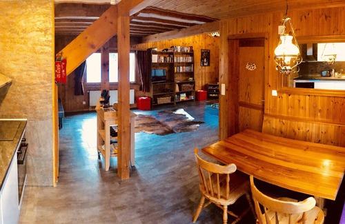 Flums Ski Chalet | Beautiful large ski chalet in the mountains