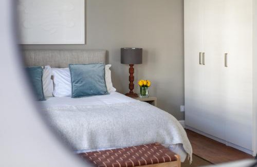 Fulham Apartment | Beautiful loft style apartment