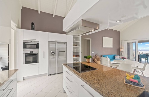 Willemstad Apartment | Beautiful luxury apartment with panoramic views of the Caribbean Sea