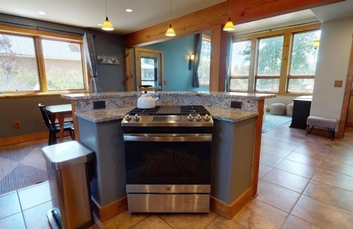 Crested Butte South House | Beautiful modern retreat nestled in a quiet, casual neighborhood in CB South!