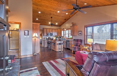 Makanda Cabin | Beautiful Makanda Cabin in Shawnee National Forest