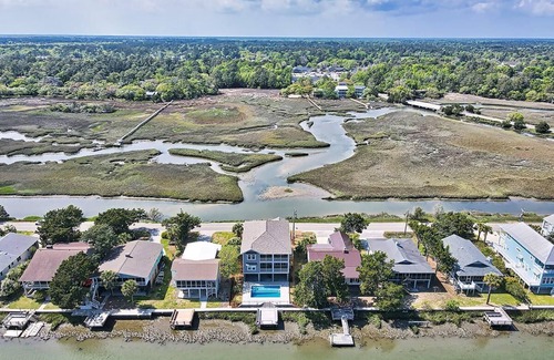 Litchfield by the Sea House | Beautiful Marshview home with 7 Bedrooms