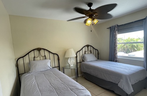 Fort Pierce House | Beautiful Mermaid House on Hutchinson Island with Ocean access