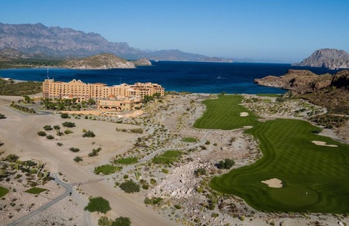 Loreto Resort | Beautiful Mexico Resort Getaway with Spa and Golf Course